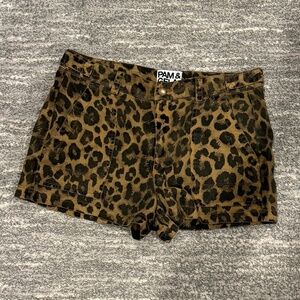 Pam & Gela Leopard Print Shorts Size 4